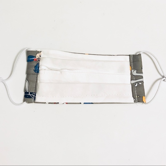 Looney Tunes Reusable Cloth Mask 😷 - Picture 3 of 6